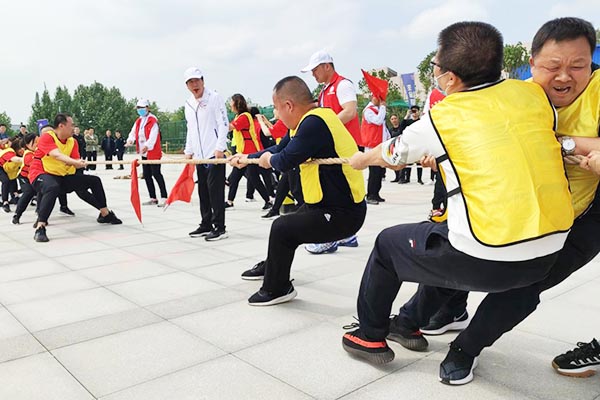 马鞍山团队拔河